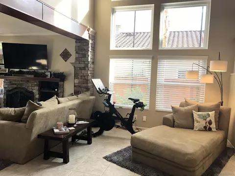 2350 Fallbrook Pl, Escondido, CA 92027 photo 23