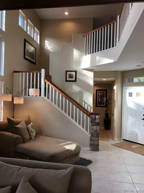 2350 Fallbrook Pl, Escondido, CA 92027 photo 7