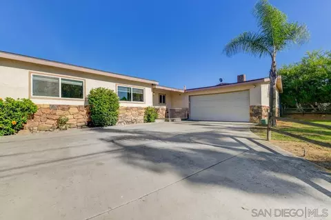 12310 Winter Gardens Dr, Lakeside, CA 92040 photo 2