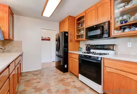 12310 Winter Gardens Dr, Lakeside, CA 92040 photo 7