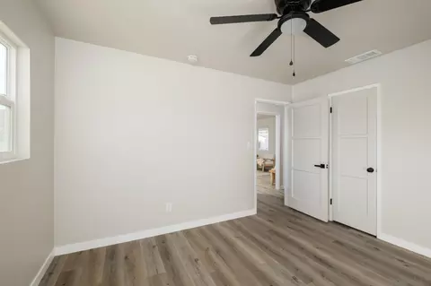 9387 De Camp Dr, La Mesa, CA 91942 photo 16