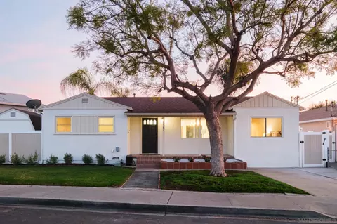 9387 De Camp Dr, La Mesa, CA 91942