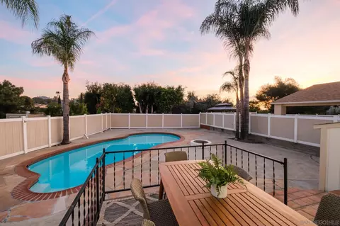 9387 De Camp Dr, La Mesa, CA 91942 photo 34