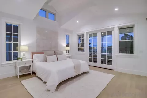 366 Glorietta Blvd, Coronado, CA 92118 photo 17