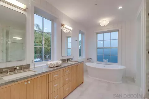366 Glorietta Blvd, Coronado, CA 92118 photo 19