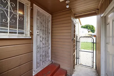 1710 N Mcdivitt, Compton, CA 90221 photo 19