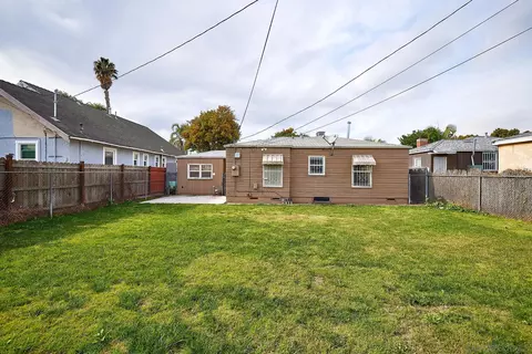 1710 N Mcdivitt, Compton, CA 90221 photo 29