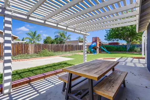 2109 Beartrap Pl, Escondido, CA 92027 photo 32