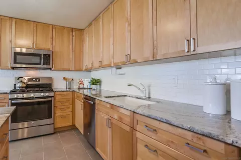2109 Beartrap Pl, Escondido, CA 92027 photo 10