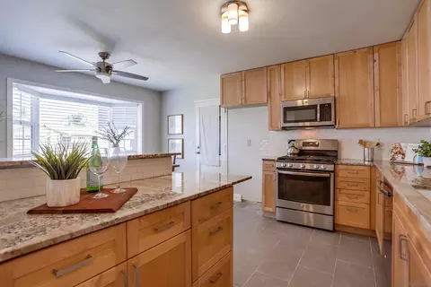 2109 Beartrap Pl, Escondido, CA 92027 photo 12