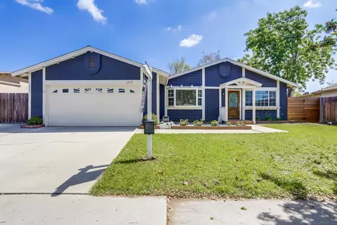 2109 Beartrap Pl, Escondido, CA 92027