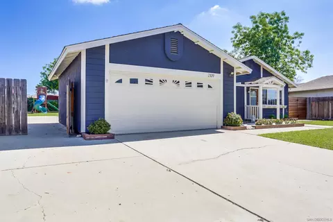 2109 Beartrap Pl, Escondido, CA 92027 photo 5