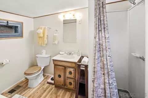 Bath - 813 Pine Cone Dr, Julian, CA 92036 photo 1 of 2