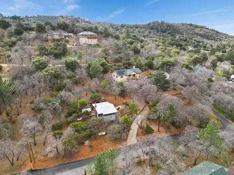 View/Area - 813 Pine Cone Dr, Julian, CA 92036 photo 7 of 7