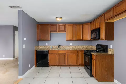 624 Monica Cir, Oceanside, CA 92057 photo 4
