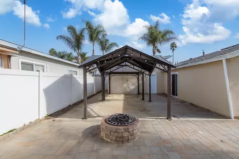 624 Monica Cir, Oceanside, CA 92057 photo 14