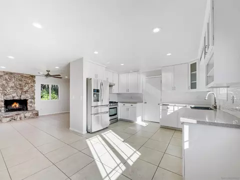 1214 Portola Ave, Spring Valley, CA 91977 photo 12