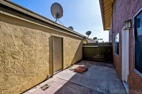 2041 E Grand Ave #20, Escondido, CA 92027 photo 13