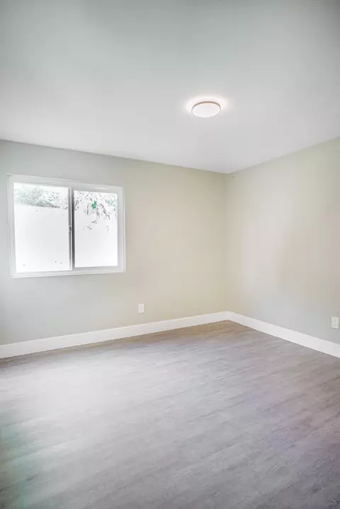 2424 S Barcelona, Spring Valley, CA 91977 photo 16