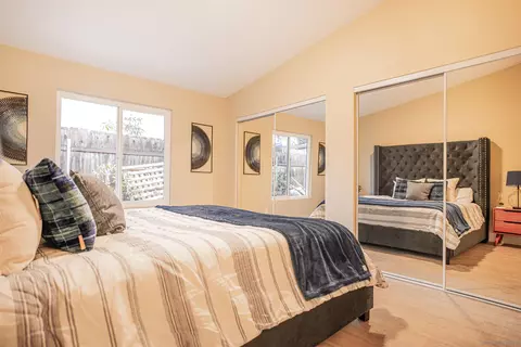 2424 S Barcelona, Spring Valley, CA 91977 photo 2