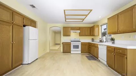32213 Corte Gardano, Temecula, CA 92592 photo 7