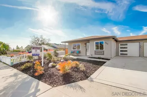250 Delphinium St, Encinitas, CA 92024