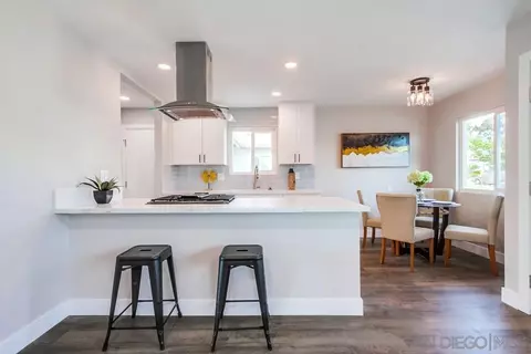 250 Delphinium St, Encinitas, CA 92024 photo 9