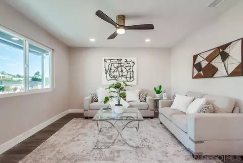 250 Delphinium St, Encinitas, CA 92024 photo 8