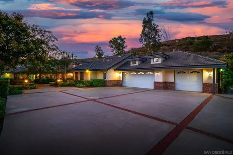 14574 Millards Rd, Poway, CA 92064 photo 9