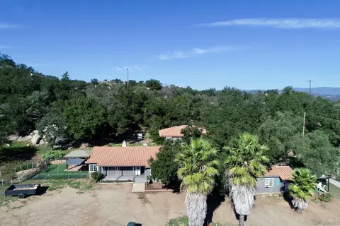 15391 Oakvale Rd, Escondido, CA 92027 photo 41
