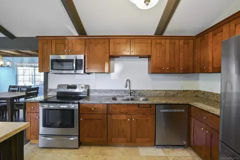 15391 Oakvale Rd, Escondido, CA 92027 photo 10