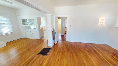 546 Palm Ave, Coronado, CA 92118 photo 2