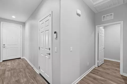 9605 Mondrian Ln, Riverside, CA 92508 photo 17