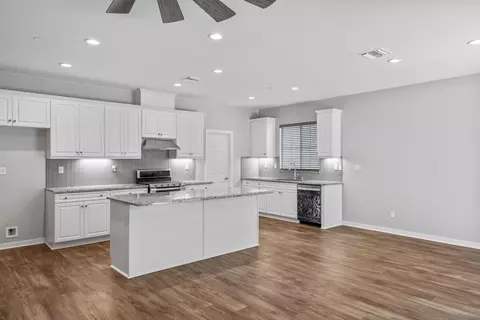 9605 Mondrian Ln, Riverside, CA 92508 photo 14