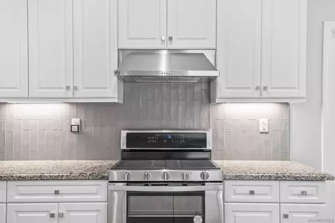 9605 Mondrian Ln, Riverside, CA 92508 photo 7