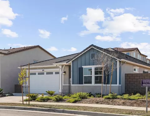 9605 Mondrian Ln, Riverside, CA 92508 photo 2