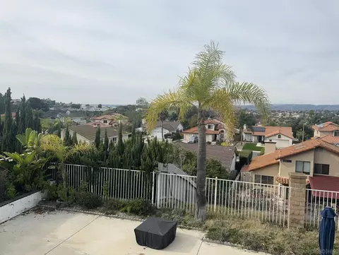 5228 Heatherwood, Oceanside, CA 92056 photo 4