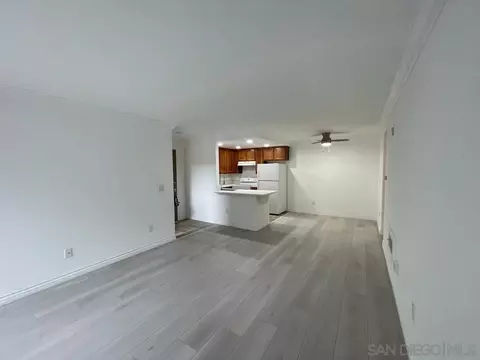 432 Edgehill Ln #91, Oceanside, CA 92054 photo 4