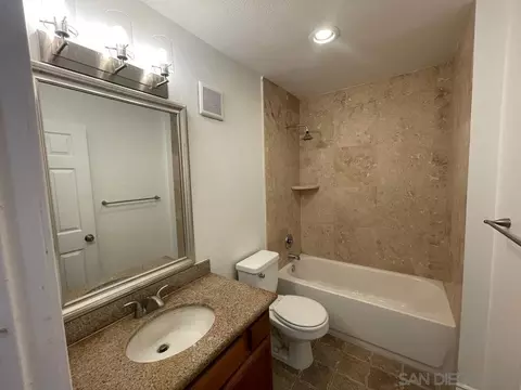 432 Edgehill Ln #91, Oceanside, CA 92054 photo 9