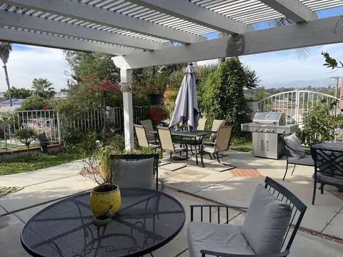 Exterior - 802 Lemon Ave, Vista, CA 92084 photo 4 of 7