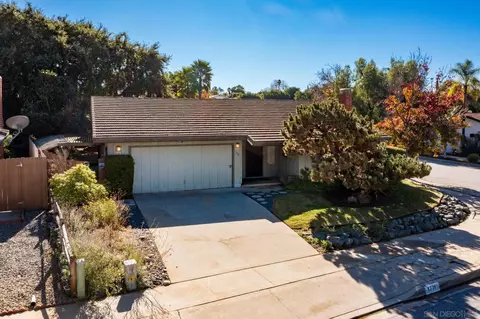 1711 Kenora Dr, Escondido, CA 92027