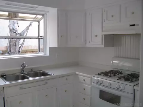 816 9th St, Coronado, CA 92118 photo 17