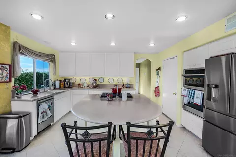 2069 Boulders Rd, Alpine, CA 91901 photo 4