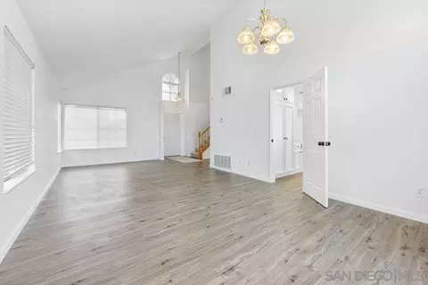 30156 Silver Ridge Ct, Temecula, CA 92591 photo 4