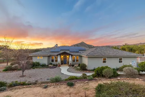 22510 Tombill Rd, Ramona, CA 92065