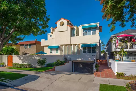764 E St, Coronado, CA 92118
