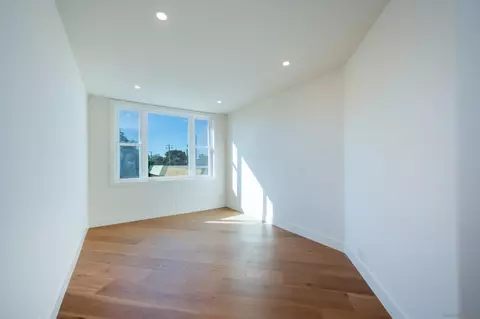 764 E St, Coronado, CA 92118 photo 28