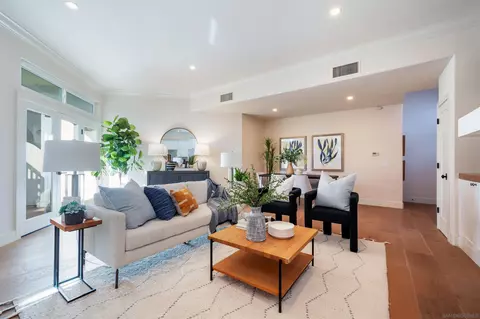 764 E St, Coronado, CA 92118 photo 9