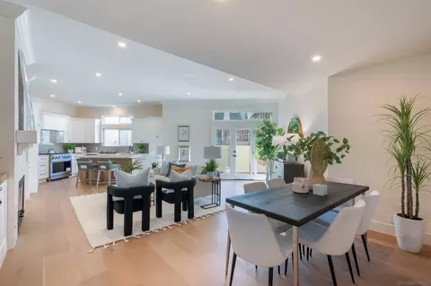 764 E St, Coronado, CA 92118 photo 4