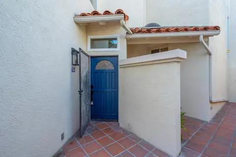 764 E St, Coronado, CA 92118 photo 3